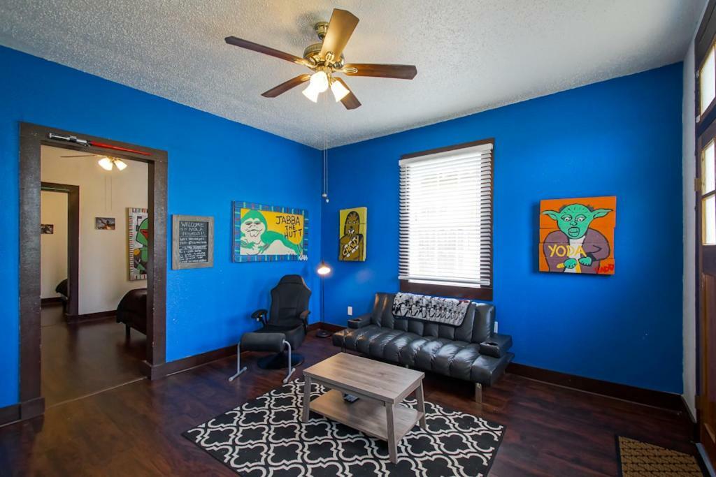Apartment Star Wars Themed House *